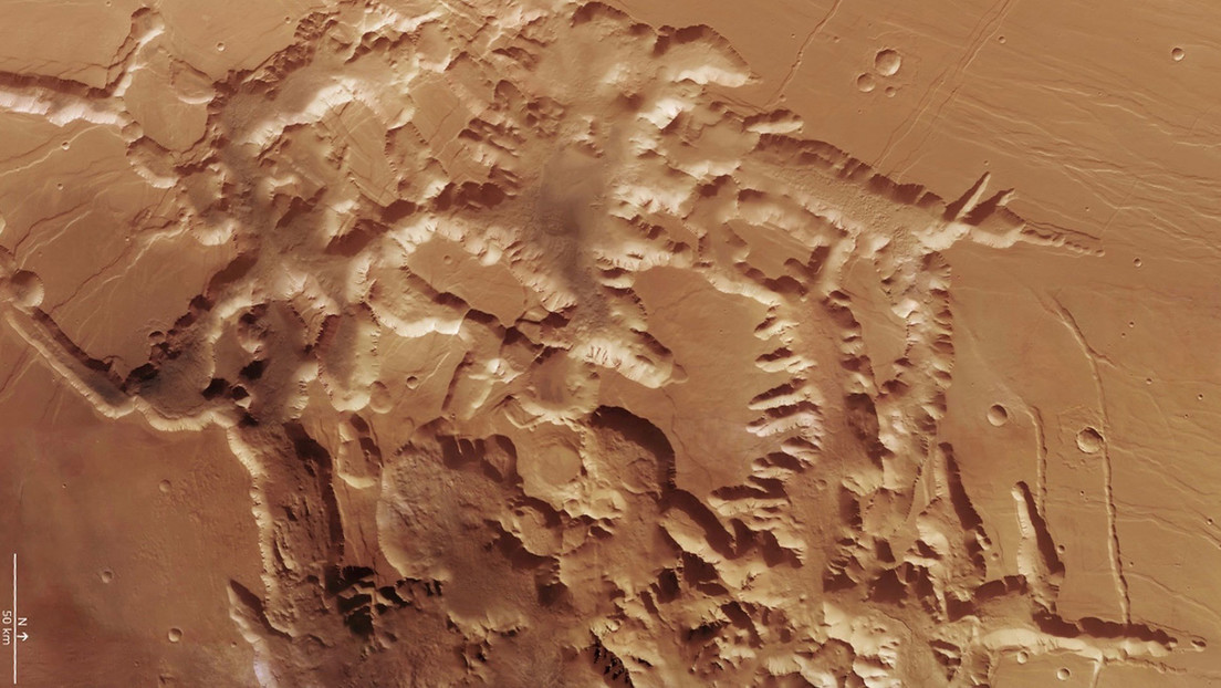 Se descubre un volcán gigante en Marte que podría albergar un secreto