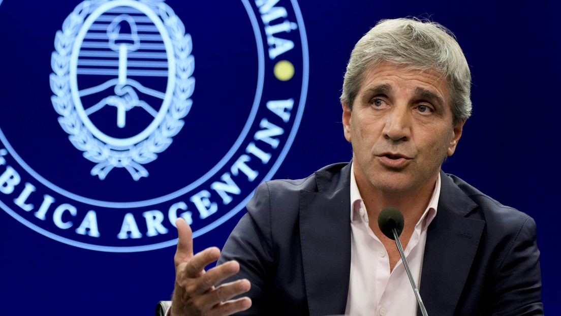 Ministro de Economía argentino llega a EE.UU. con una cargada agenda en busca de financiamiento
