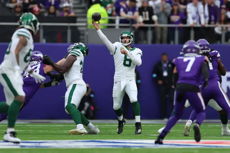 NFL: Vikings alargan su invicto con dramático triunfo sobre los Jets en Londres
