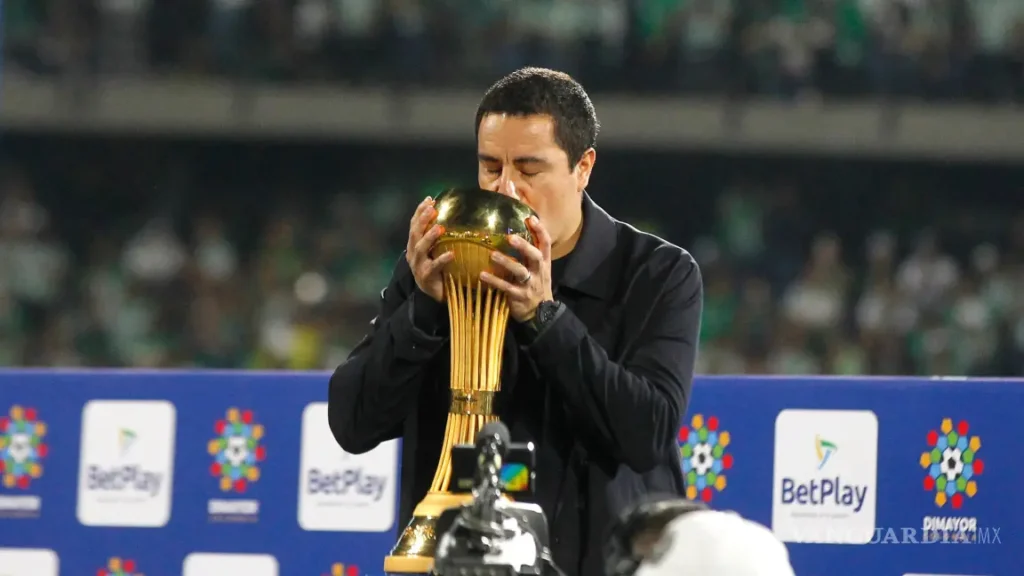 Efraín Juárez acepta que llega a Pumas en un momento muy complicado