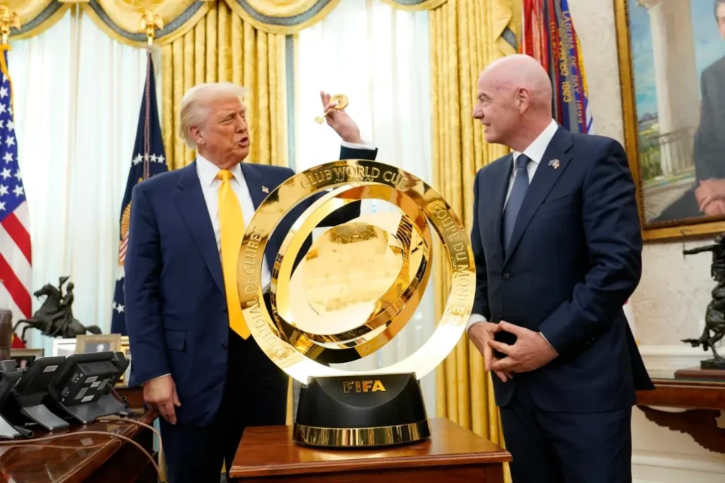 Gianni Infantino garantiza a Donald Trump que Estados Unidos puede ganar el Mundial 2025