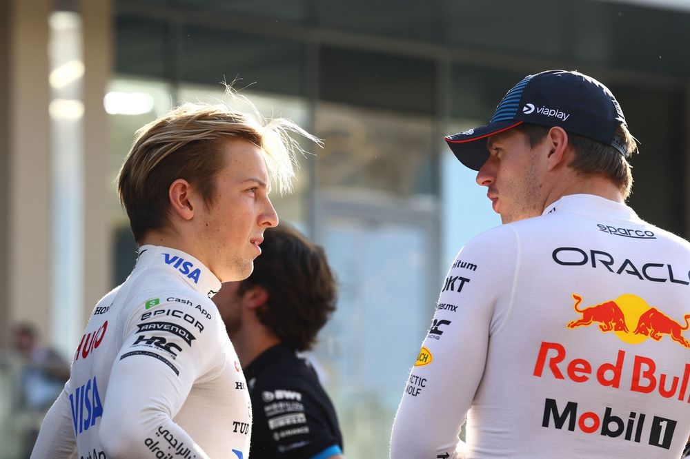 Reporte: Max Verstappen está molesto por la salida de Liam Lawson de Red Bull