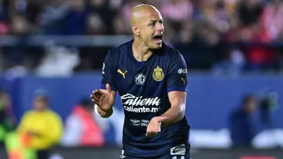 San Luis se burla del 'Chicharito' Hernández: 