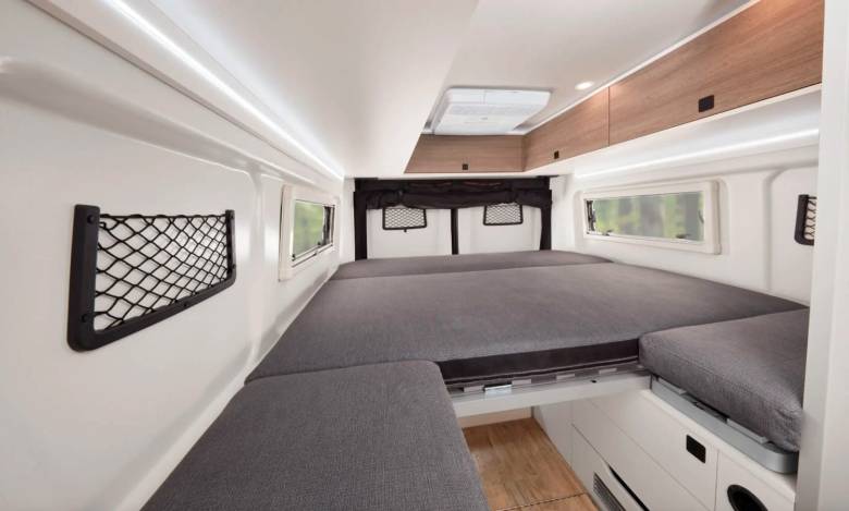 Camper