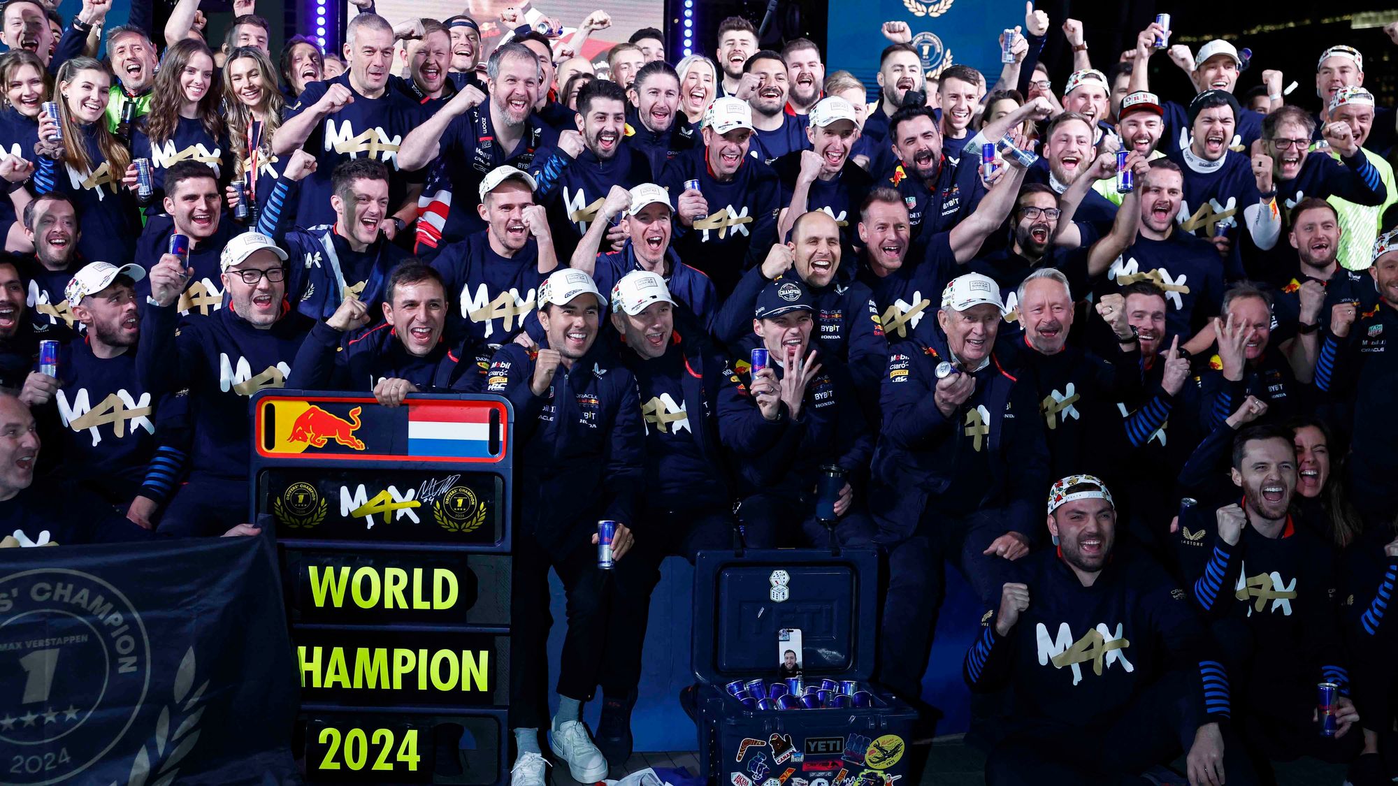 “Realmente quiero que el equipo (Red Bull) tenga éxito, tengo muchos amigos allí. Pasé cuatro años con ellos y quiero verlos triunfar. Es un tema muy difícil del cual hablar”.