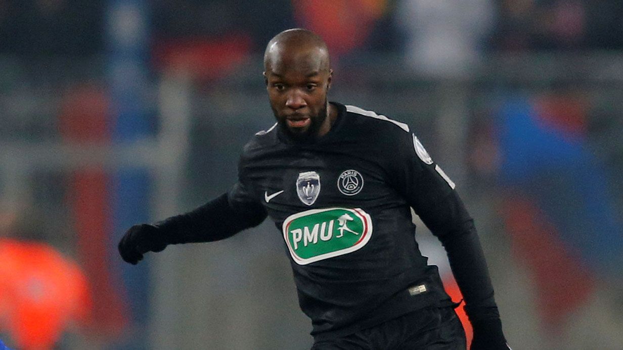 Lassana Diarra, mediocampista: Arsenal (2007–2008) 7 partidos y 0 goles | PSG (2018–2019) 13 partidos y 0 goles.