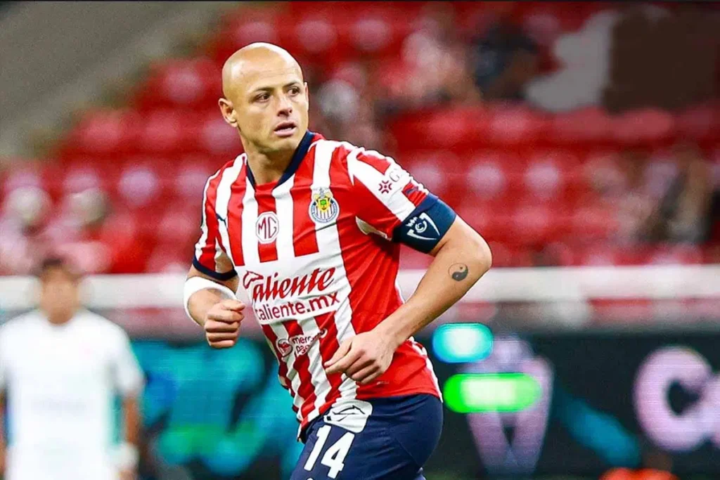 Chivas deja la puerta abierta para el regreso del Chicharito Hernández