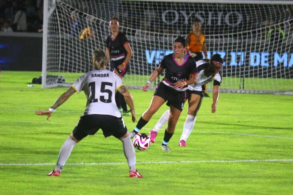 Pío se corona bicampeona de la Queens League España en el Pirata Fuente