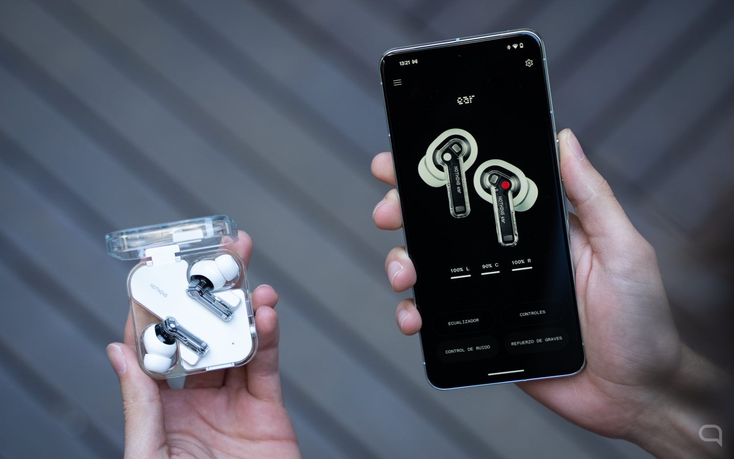 Nothing Ear | Nothing quiere lanzarse a la yugular de los AirPods Max con sus primeros auriculares over-ear