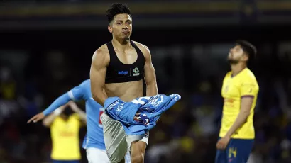¿Cuándo fue la última vez que Cruz Azul tuvo 4 juegos sin perder ante América?