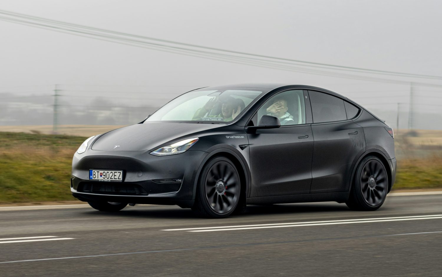 tesla zonas de bajas emisiones