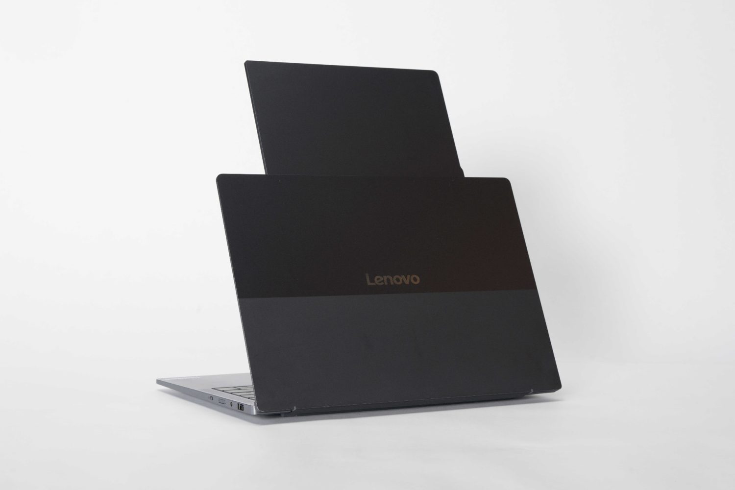 ThinkBook VertiFlex Concept