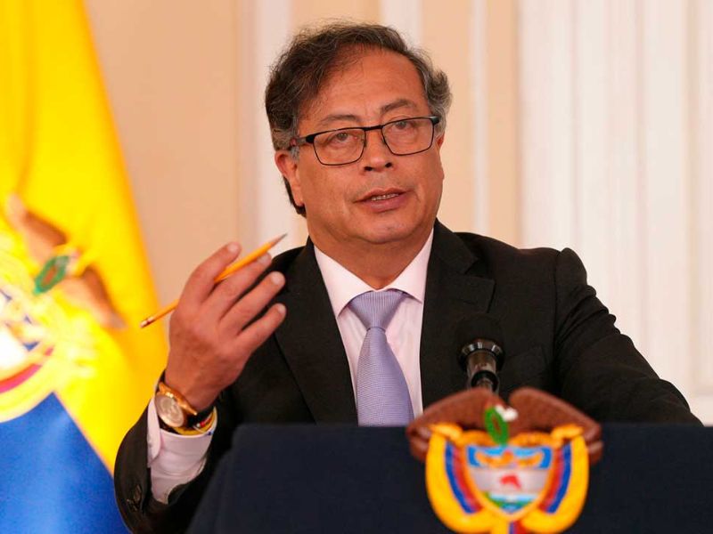 Gustavo Petro responde a aranceles del 10 % a Colombia por parte de EU