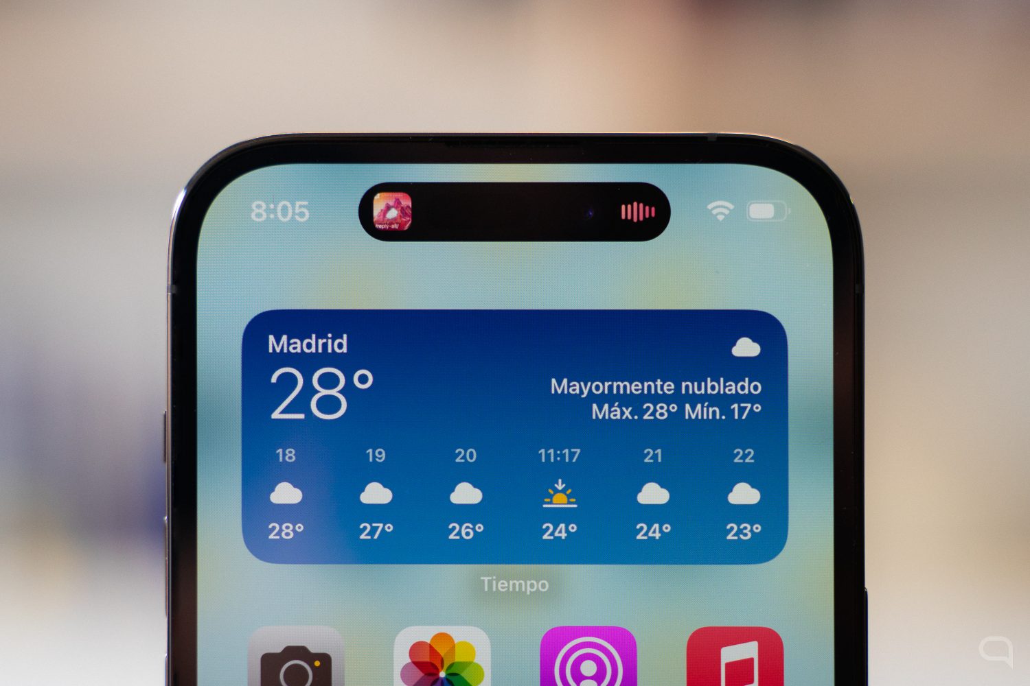 iPhone 14 Pro | iPhone SE