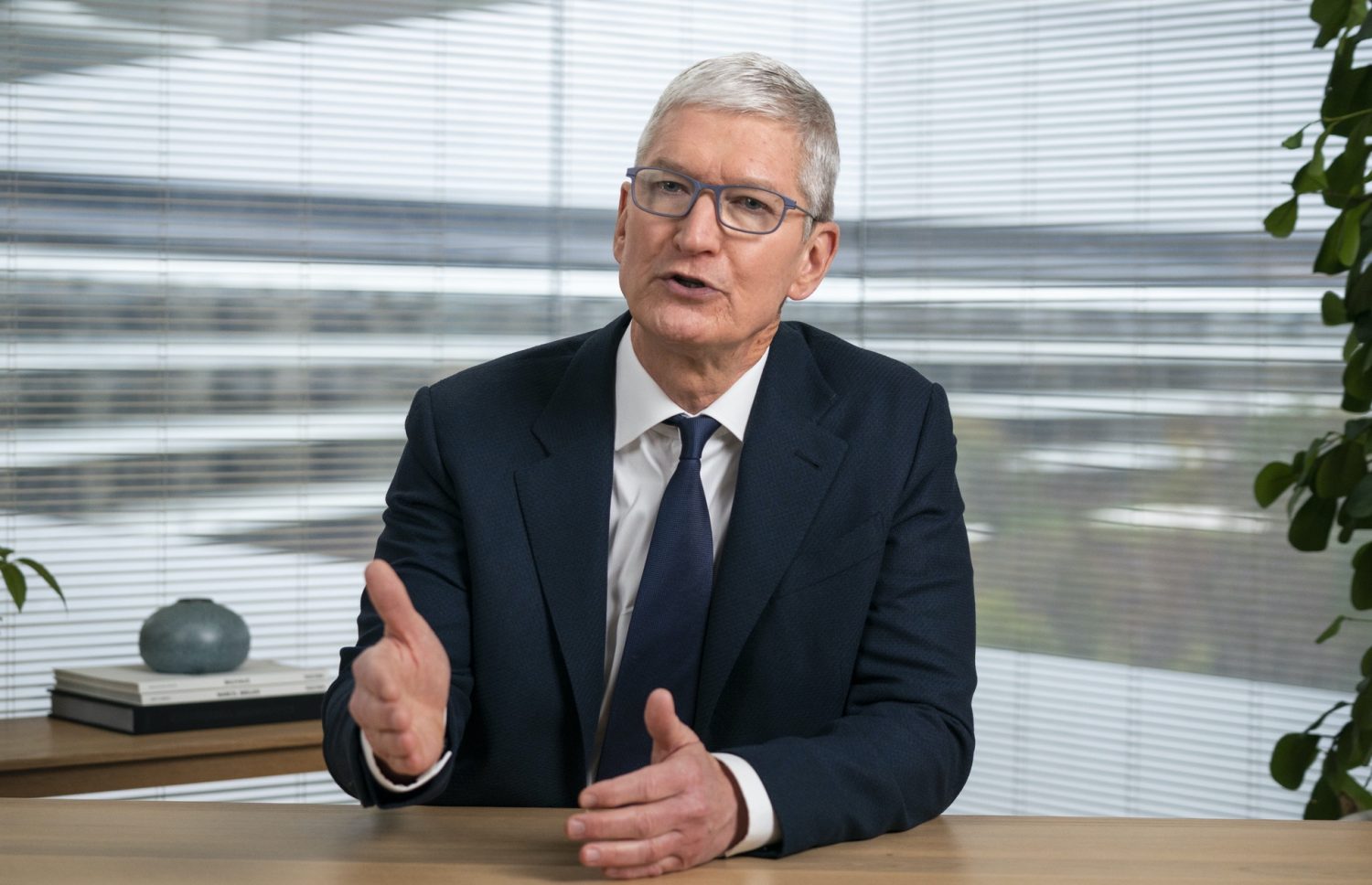 Tim Cook / Apple | Apple inicia otro round contra la Ley de Mercados Digitales