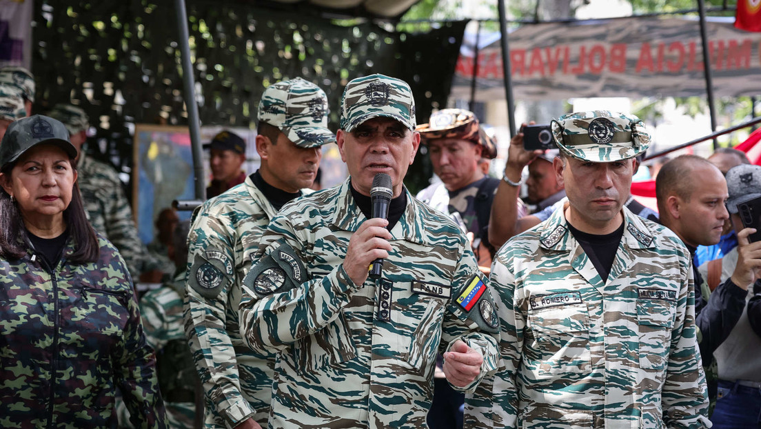 Ministro de Defensa: Venezuela hace frente a 