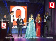 A    Cristian de la Fuente,la directora y cineasta Maryam Pirband, Paty Navidad y Lalo España