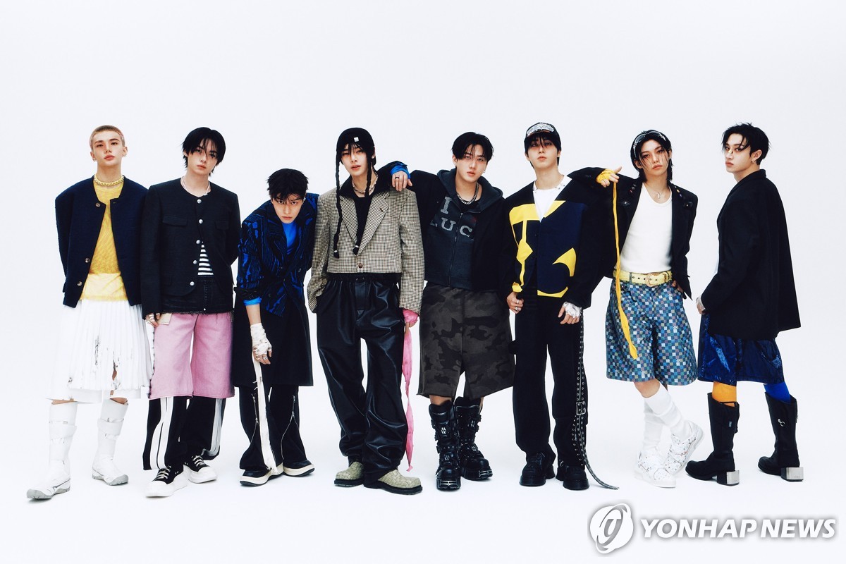 La foto de archivo, sin fechar, proporcionada por JYP Entertainment, muestra al grupo masculino de K-pop Stray Kids. (Prohibida su reventa y archivo)