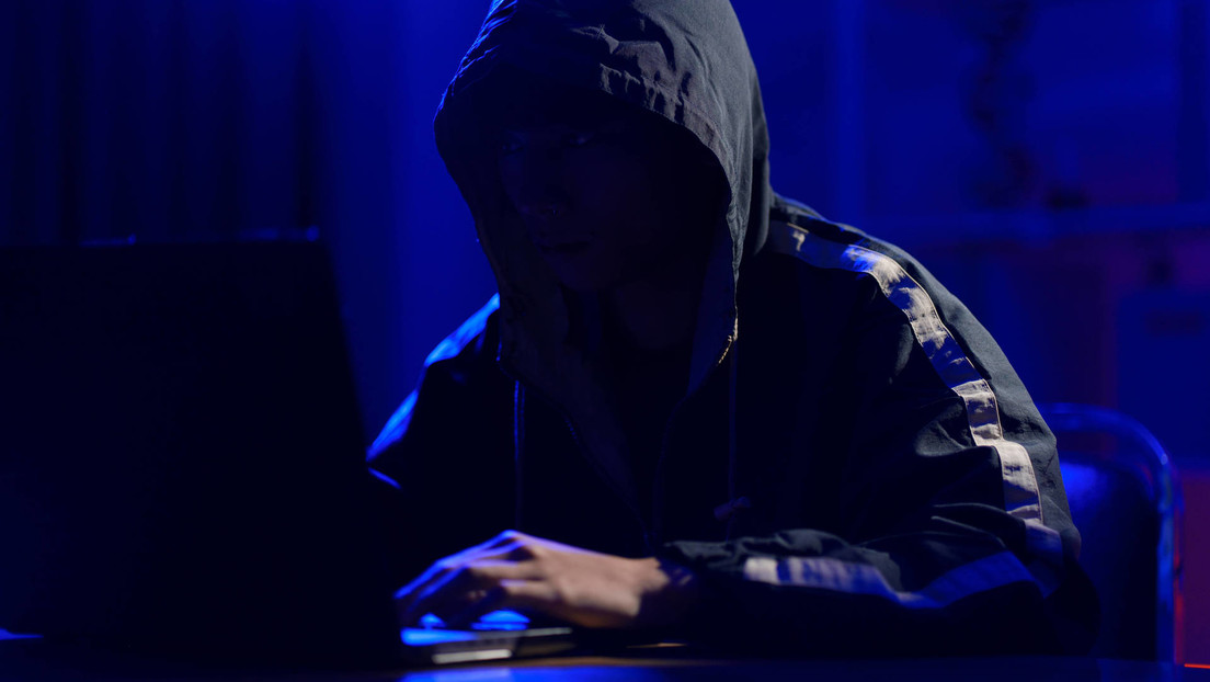 Recluso 'hackea' el sistema de prisiones desde la celda y reduce su sentencia