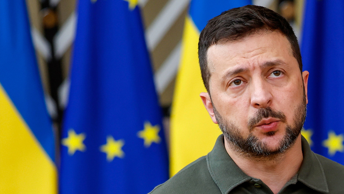 Zelenski se queja de que tiene que 