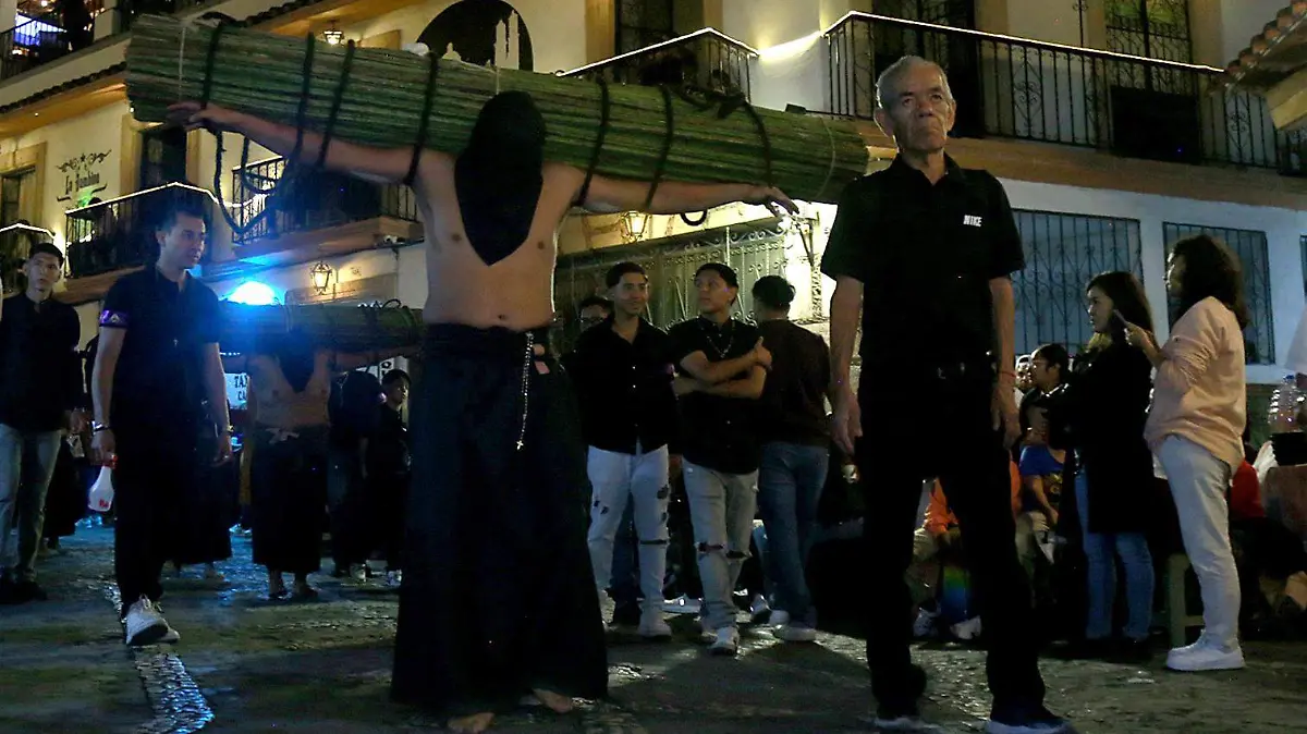 Viacrucis y procesiones más allá de Iztapalapa, la Pasión se conmemora en otros sitios del país 