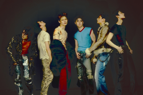 La foto, proporcionada por Belift Lab, muestra al grupo masculino de K-pop Enhypen. (Prohibida su reventa y archivo)