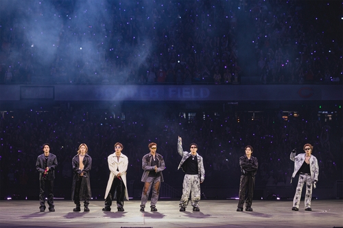 La foto de archivo, sin fechar, proporcionada por BigHit Music, muestra al supergrupo de K-pop BTS en un concierto. (Prohibida su reventa y archivo)