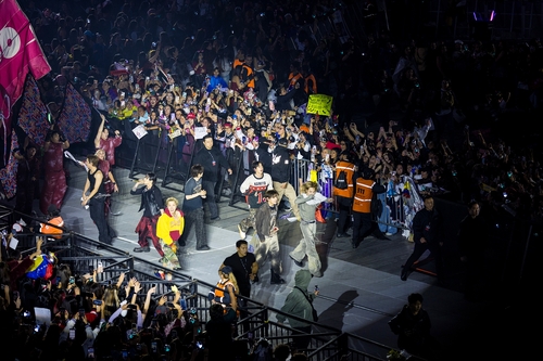 La foto, sin fechar, proporcionada por BigHit Music, muestra a BTS realizando un concierto en Bogotá, Colombia. (Prohibida su reventa y archivo)